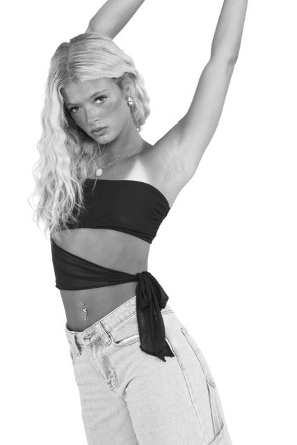 Brooke Jennings, Tone Talent Agency model, black and white studio portrait
